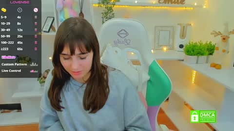 Lizzy  online show from 2, 2, 2025