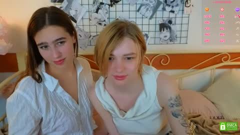 Lizzy  online show from 22, 4, 2026