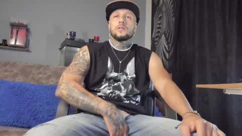 Emilio online show from 5, 12, 2024