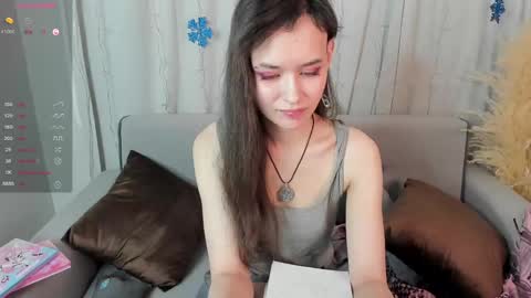 _emily__strike_ online show from 24, 12, 2024