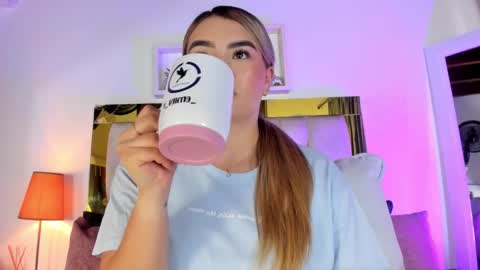 Isabella online show from 6, 10, 2025