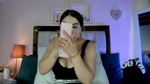 Isabella online show from 27, 4, 2026