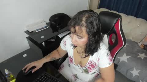 Emma online show from 14, 10, 2025