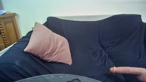 Emma Sugar online show from 20, 4, 2026