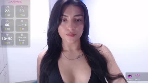  Erica Vanderhill  online show from 15, 10, 2025