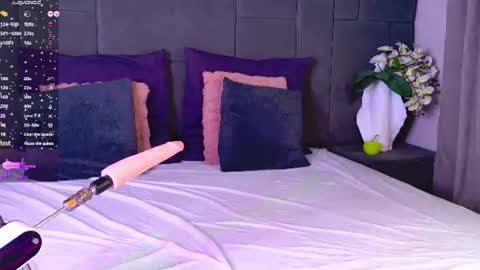 Eva Lane online show from 29, 7, 2026
