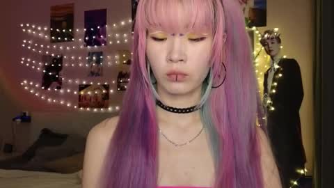 EveEva online show from 9, 3, 2026