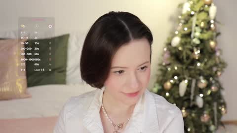 Essie  online show from 12, 1, 2025