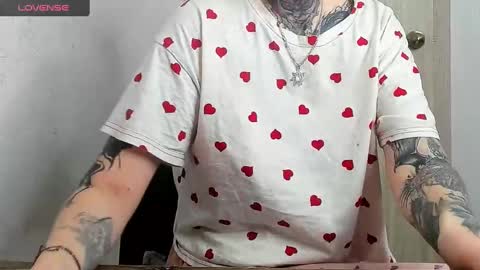 Snapshot of _feralberry__ chatting on 3, 3, 2025 Alis online show from 3, 3, 2025