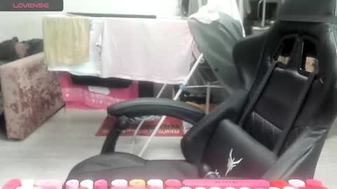 Snapshot of _feralberry__ chatting on 3, 2, 2026 Alis online show from 3, 2, 2026