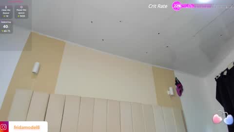 Snapshot of _frida_1 chatting on 4, 2, 2025 Frida online show from 4, 2, 2025