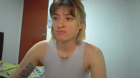 Mia-foster online show from 28, 4, 2026