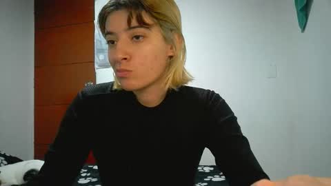 Mia-foster online show from 5, 5, 2026