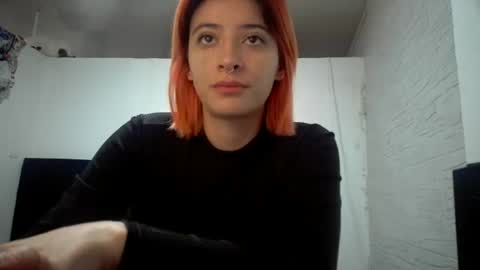 Mia-foster online show from 20, 7, 2026