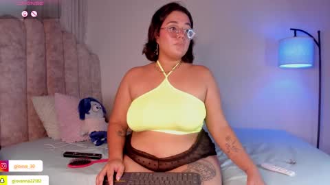 G I O V A online show from 9, 3, 2025