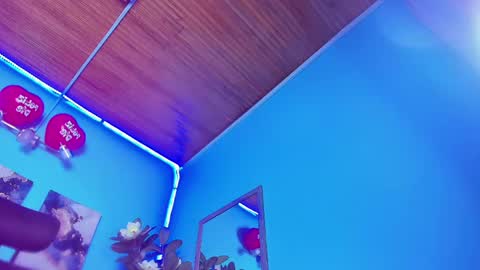 Mathews online show from 19, 2, 2025