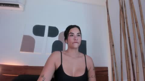 Hanna johnson online show from 14, 7, 2026