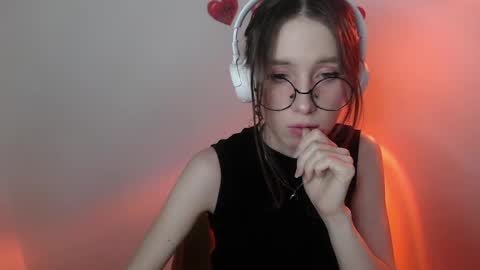 Snapshot of _hanna_moon_ chatting on 30, 4, 2026 Hannaolotl online show from 30, 4, 2026