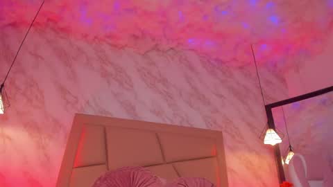 Hollywood online show from 21, 4, 2026