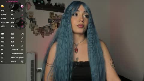 Jenn  online show from 29, 9, 2025