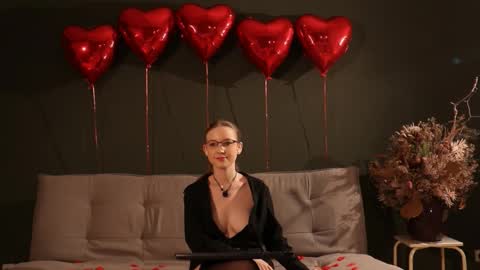 stefania stesha stef online show from 13, 2, 2026
