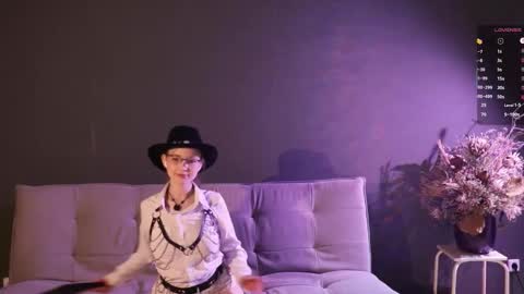 stefania stesha stef online show from 5, 3, 2026