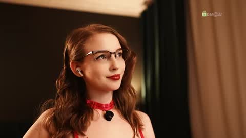 stefania stesha stef online show from 8, 7, 2026