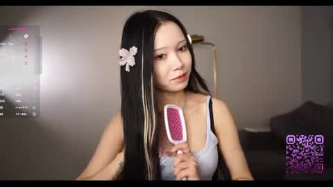Snapshot of _in_the_end_ chatting on 19, 6, 2026 you Mia online show from 19, 6, 2026