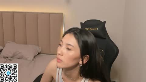 _iris_on_cam_ online show from 11, 7, 2026
