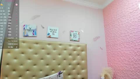 J A D E online show from 13, 10, 2025