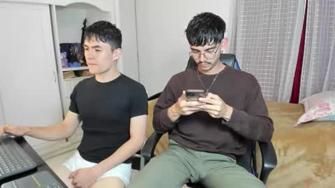 Snapshot of _jamesboy chatting on 13, 10, 2025 James online show from 13, 10, 2025