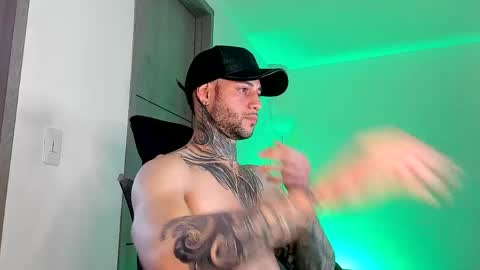 Snapshot of _jamesleandros chatting on 4, 6, 2026 jeison online show from 4, 6, 2026