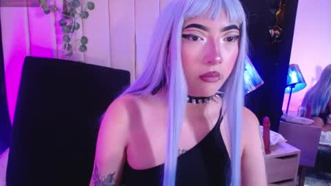 Mia online show from 20, 12, 2024