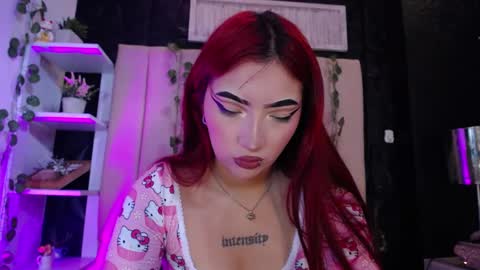 Mia online show from 6, 2, 2025