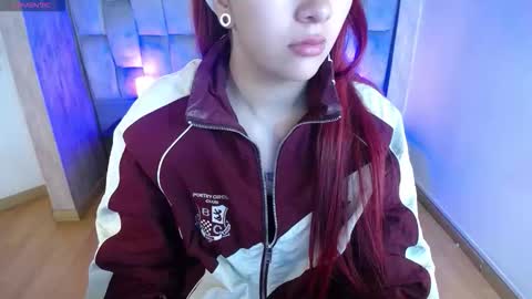 Mia online show from 29, 9, 2025