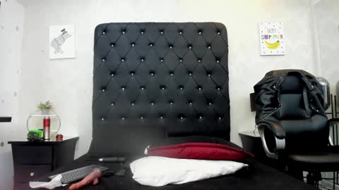 _johnson_alana online show from 15, 4, 2026