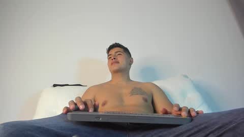 _juanes__ online show from 18, 12, 2024