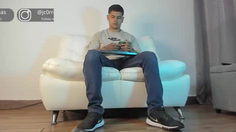 _juanes__ online show from 7, 1, 2025