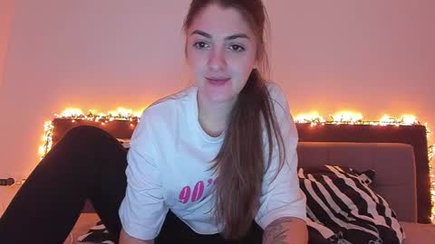 Snapshot of _just_a_simple_girl chatting on 11, 1, 2025 _just_a_simple_girl online show from 11, 1, 2025