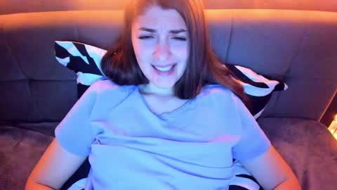 Snapshot of _just_a_simple_girl chatting on 25, 2, 2025 _just_a_simple_girl online show from 25, 2, 2025