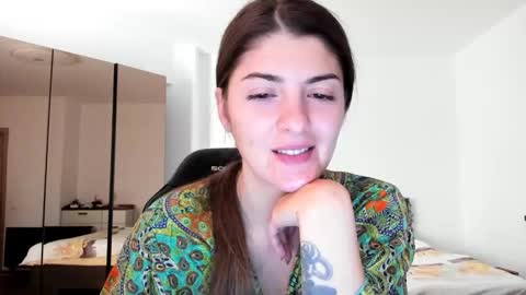 Snapshot of _just_a_simple_girl chatting on 3, 11, 2025 _just_a_simple_girl online show from 3, 11, 2025