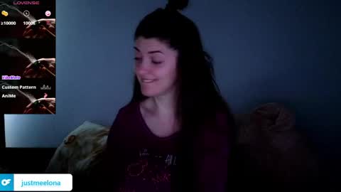 _just_a_simple_girl online show from 22, 4, 2026