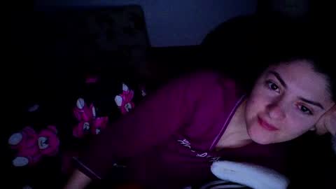 Snapshot of _just_a_simple_girl chatting on 19, 5, 2026 _just_a_simple_girl online show from 19, 5, 2026