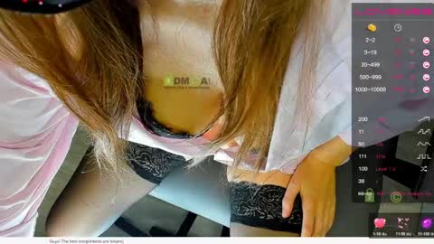 _justcallme_ online show from 27, 4, 2026