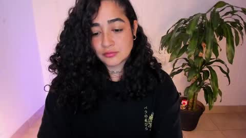     online show from 23, 4, 2026