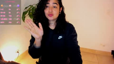     online show from 28, 4, 2026