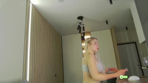 Kate online show from 23, 12, 2024