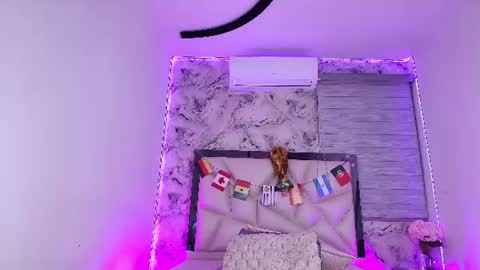 Kendall online show from 12, 7, 2026