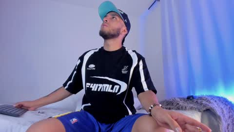    online show from 8, 1, 2025