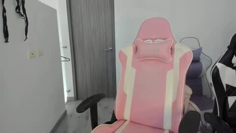 khloe sweet online show from 9, 11, 2025